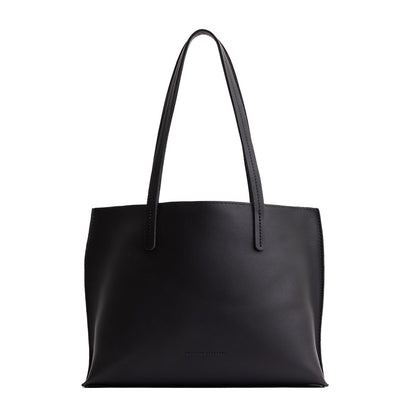 Black*Medium | Leather tote bag with interior snap key loop