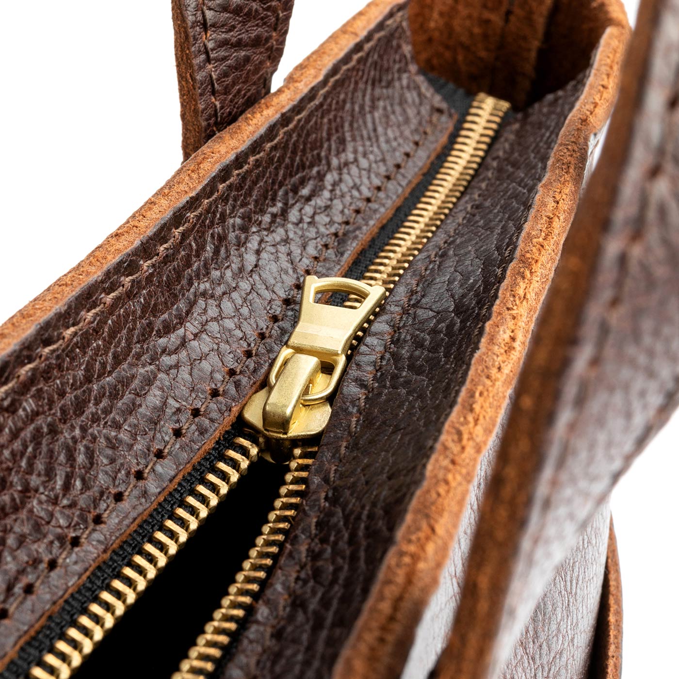 Coldbrew*Zipper | Midsize crossbody tote with handles and a pocket