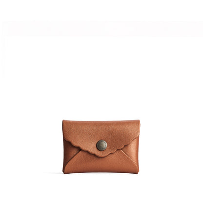 Hava | Small leather wallet with scalloped edge