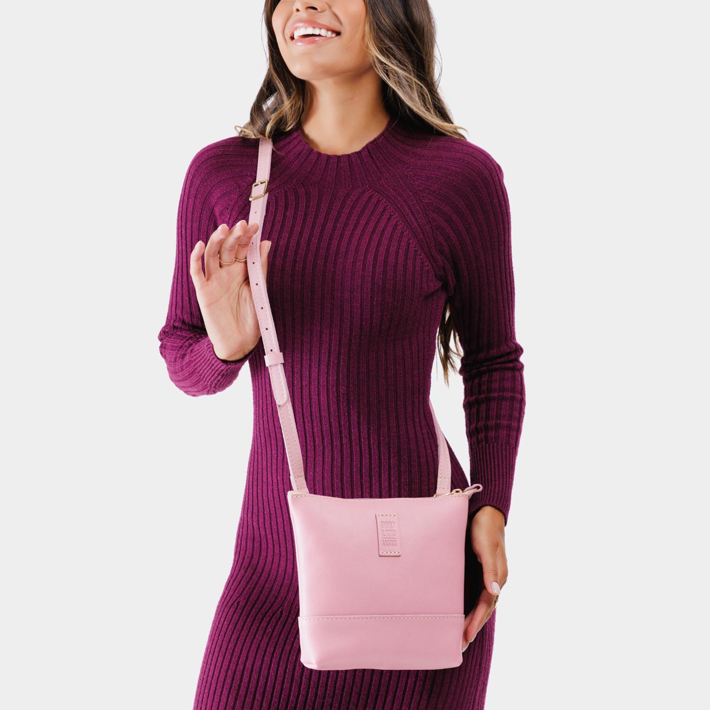 Vintage Pink | Small rectangular crossbody purse with top zipper and interior pocket