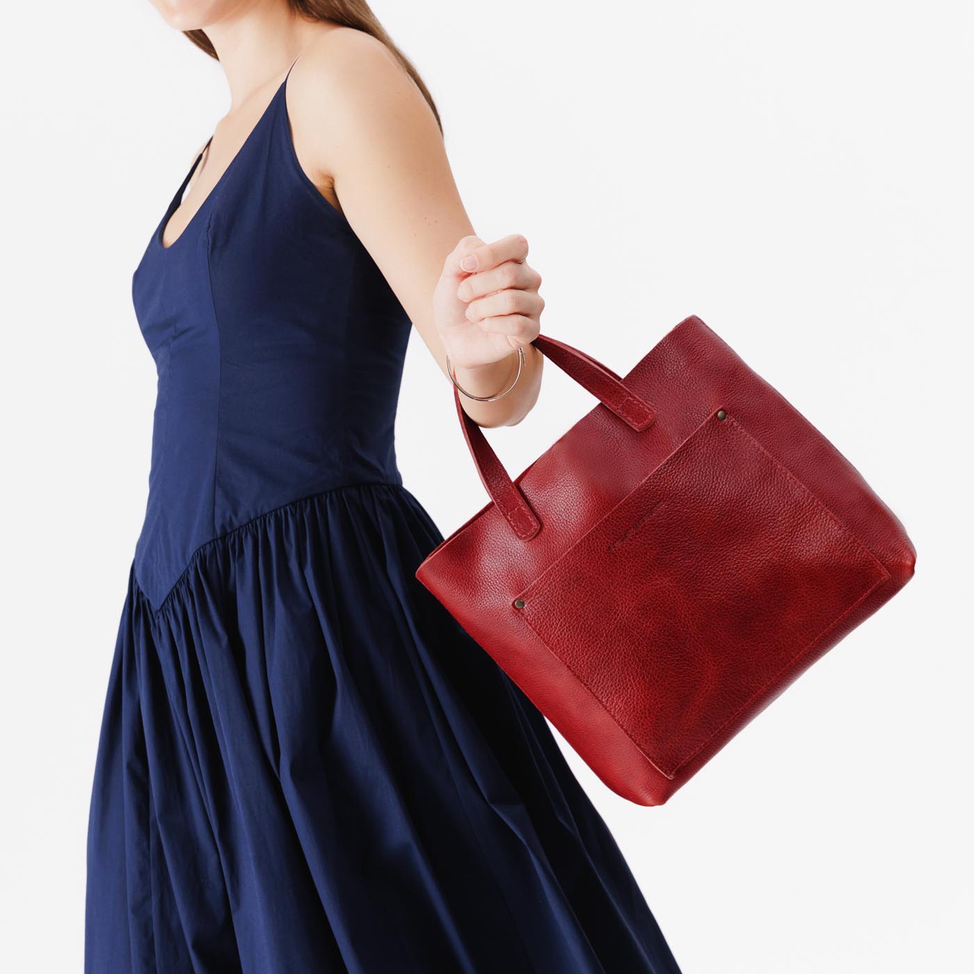 Chili Red | Midsize crossbody tote with handles and a pocket