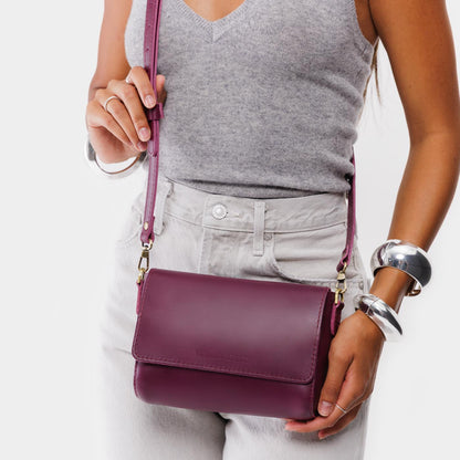 Lollipop*Mini | Model Wearing Small Leather Crossbody Bag with Magnetic Messenger Bag Closure
