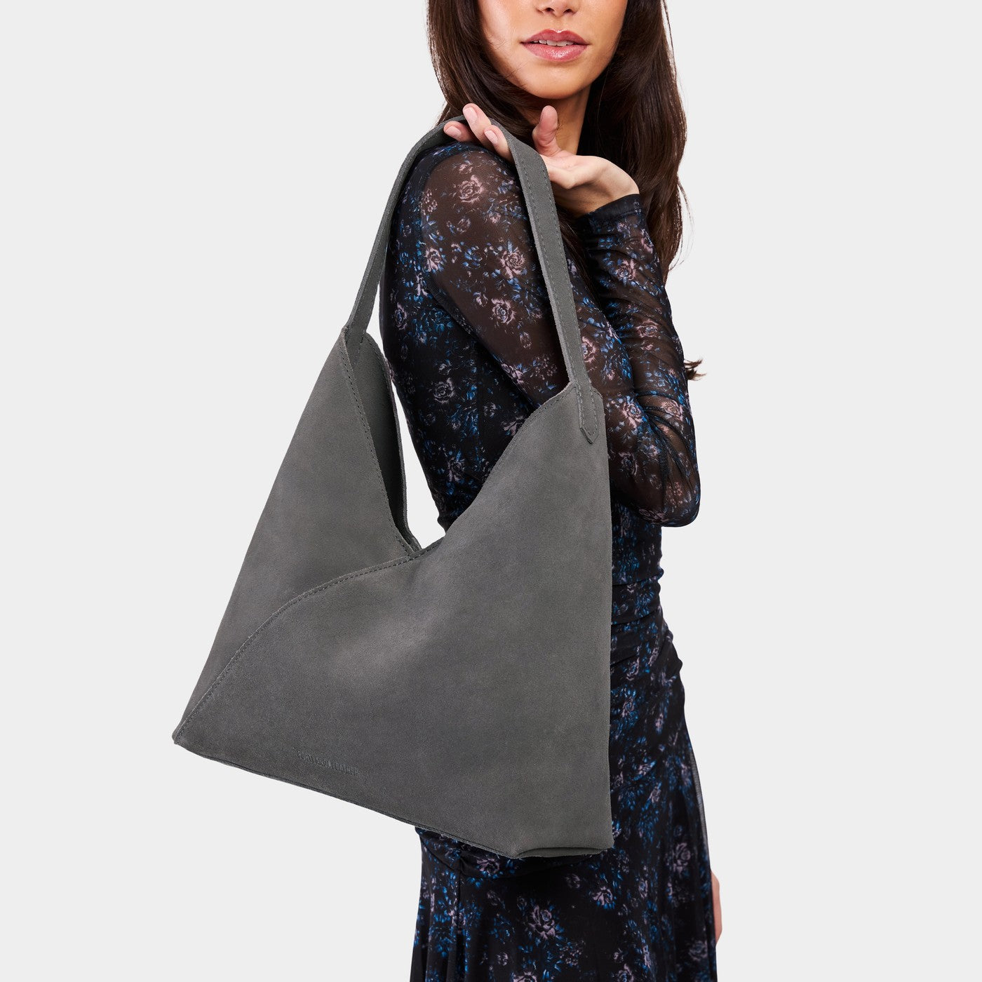 Smoke Grey*Oversized | Model wearing large shoulder bag with magnetic snap