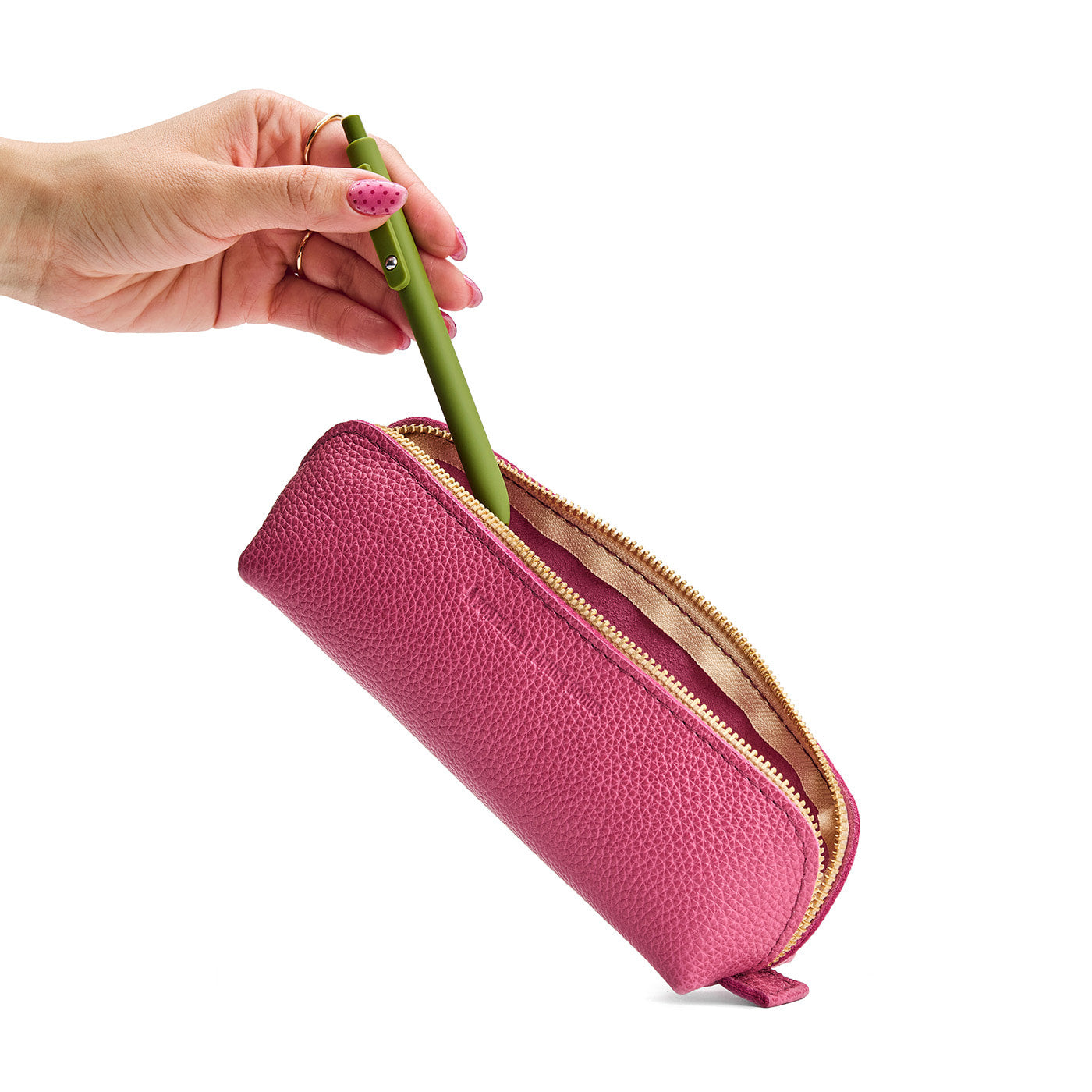 Wild Rose | Leather pouch with curved seams and top zipper